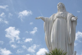 Photo of Virgin Mary statue